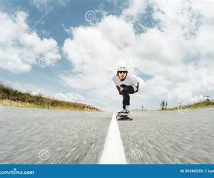 Riding His Longboard (Billionaires Down Under, #3)